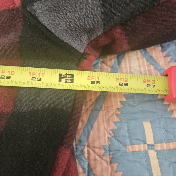 Men's Red and Black Plaid Jacket - Picture 6 of 7